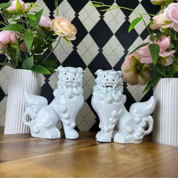 Foo Dog Pair Luxury White Set Ceramic Chinoiserie Guardians Vintage Luxury 6” - Picture 8 of 12